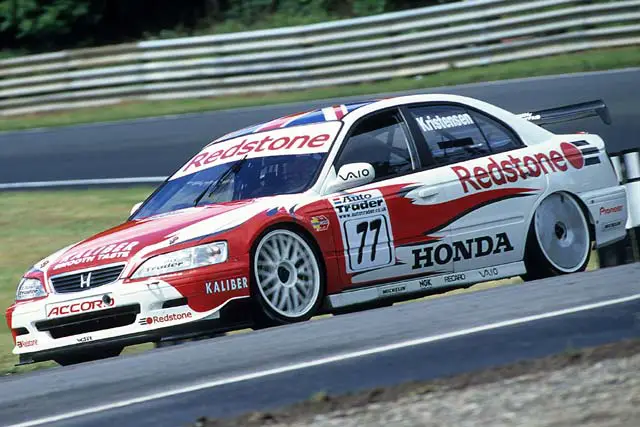 Greatest Honda Cars: 1. Honda Accord BTCC 2000