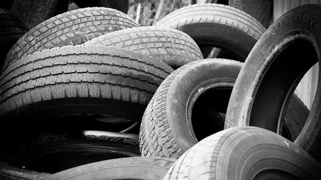 When Should We Choose Tire Replacement?