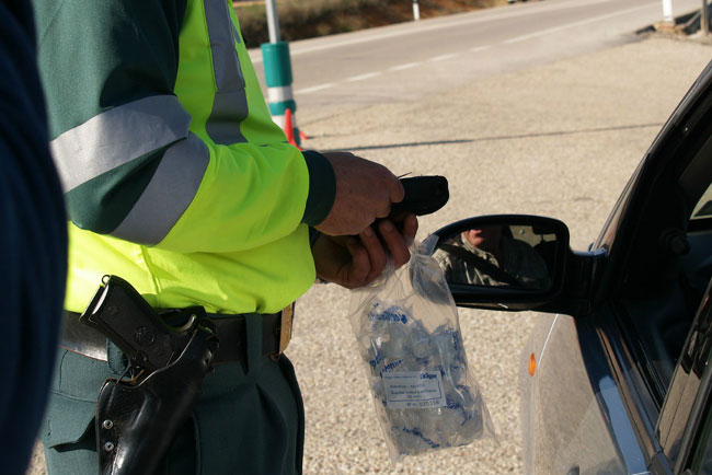 In what year was the world's first speeding ticket issued?